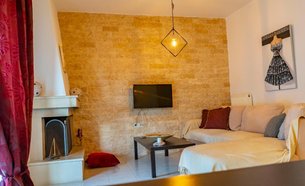 A Quiet Apartment Close To The Sea Gouves Bagian luar foto